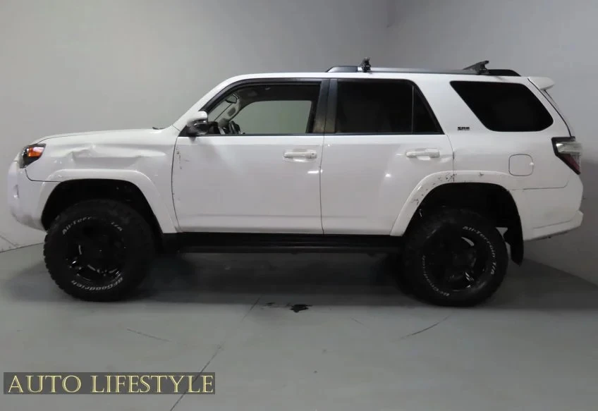 2022 Toyota 4Runner 5th Gen - Image 9 of 21
