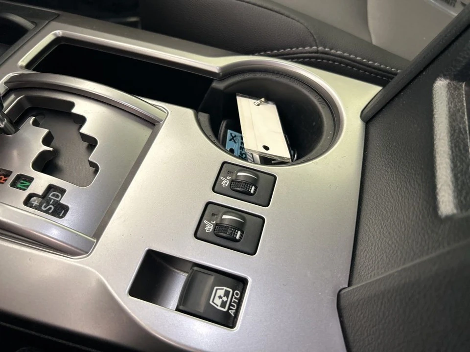 2022 Toyota 4Runner 5th Gen - Image 10 of 12
