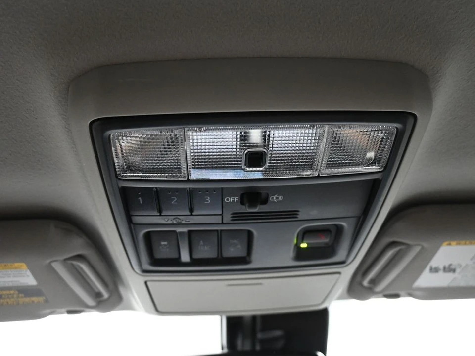 2022 Toyota 4Runner 5th Gen - Image 17 of 21
