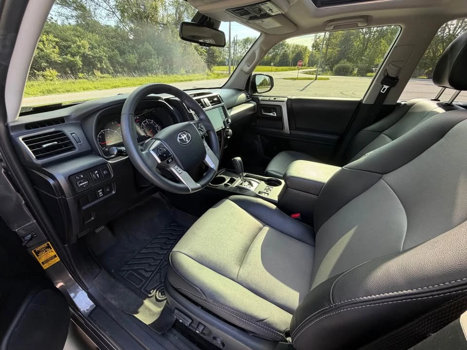 2022 Toyota 4Runner 5th Gen - Image 16 of 20