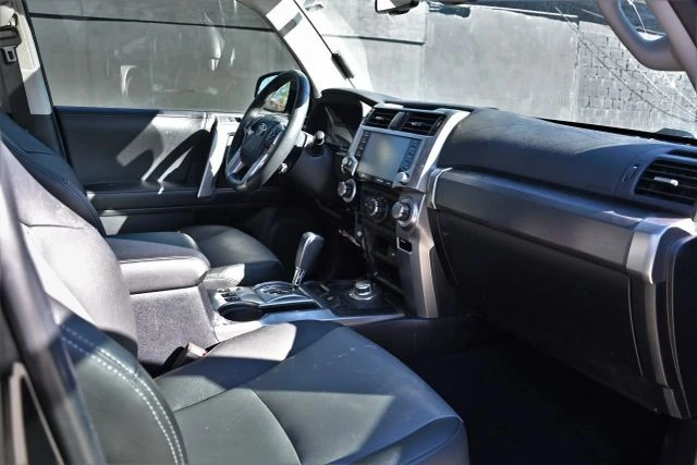 2022 Toyota 4Runner 5th Gen - Image 14 of 17
