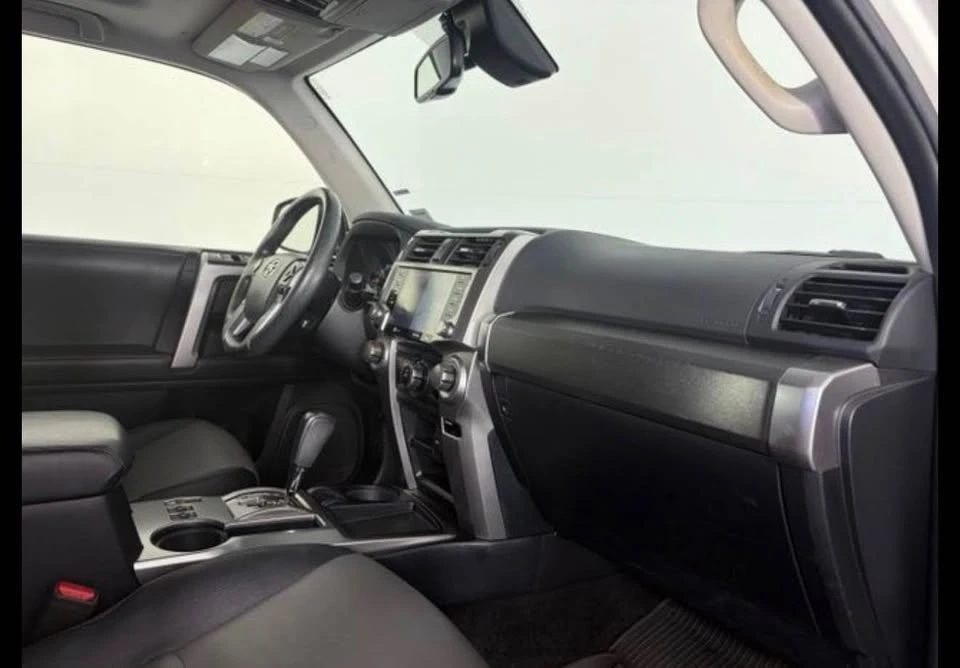 2022 Toyota 4Runner 5th Gen - Image 9 of 14