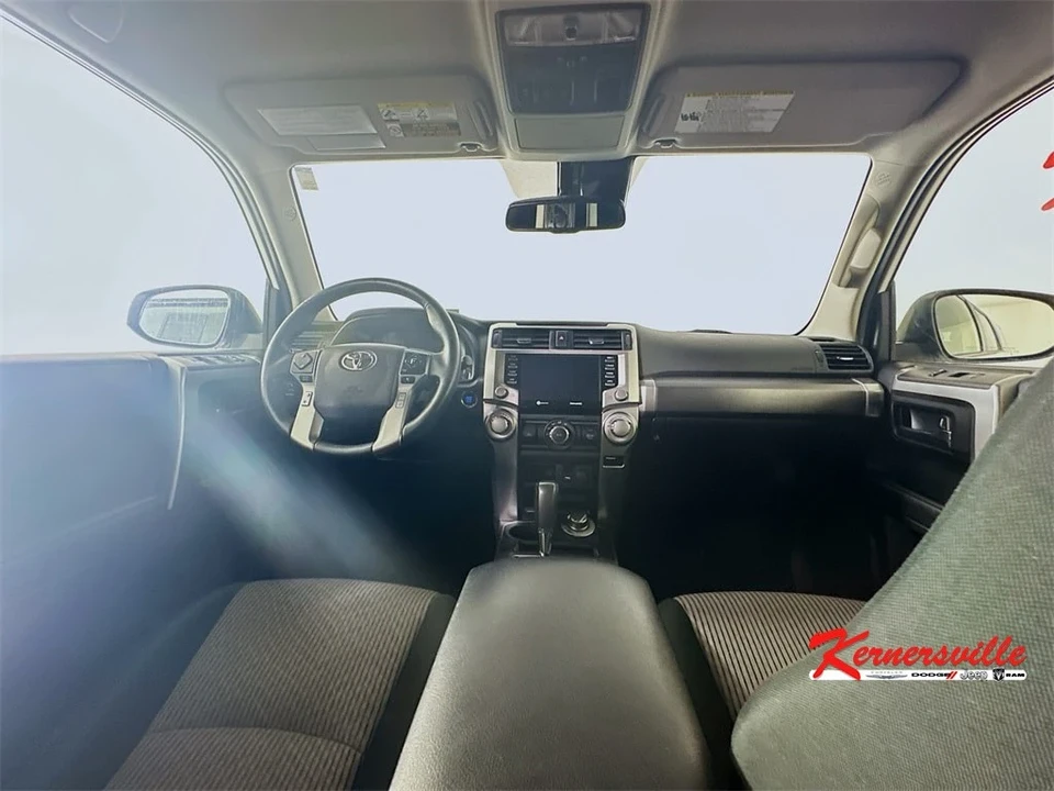 2022 Toyota 4Runner 5th Gen - Image 10 of 21