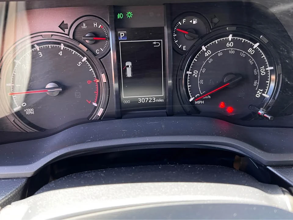 2022 Toyota 4Runner - Image 17 of 20