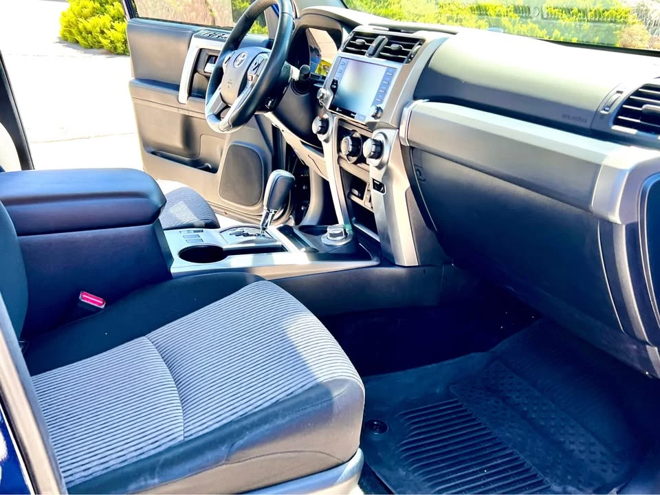 2022 Toyota 4Runner - Image 15 of 20