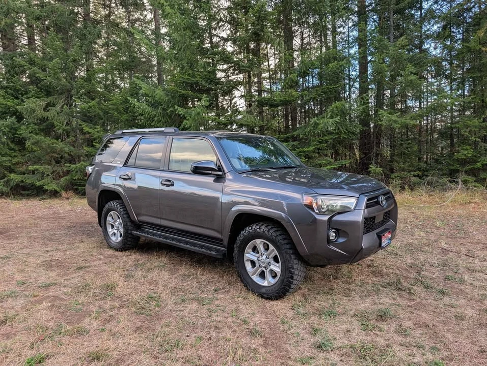2022 Toyota 4Runner 5th Gen - Image 2 of 13