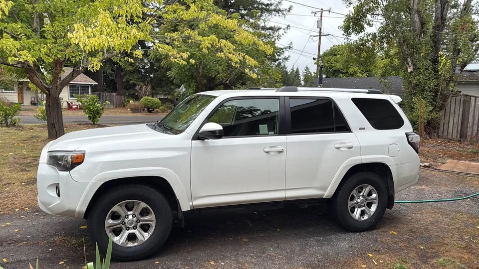 2022 Toyota 4Runner 5th Gen - Image 4 of 10