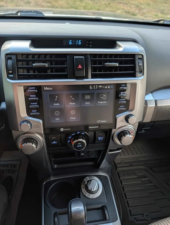2022 Toyota 4Runner 5th Gen - Image 9 of 13