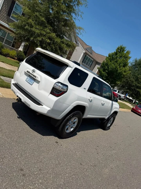 2022 Toyota 4Runner 5th Gen - Image 2 of 9
