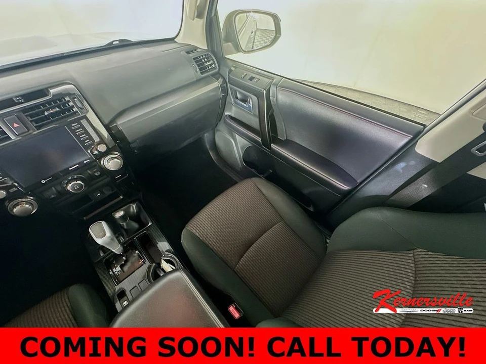 2022 Toyota 4Runner 5th Gen - Image 11 of 21