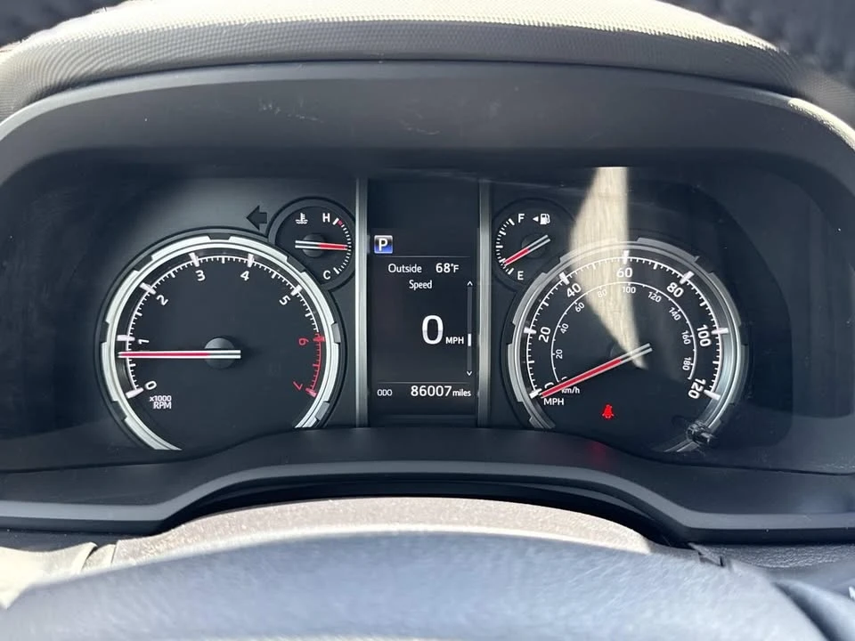 2022 Toyota 4Runner 5th Gen - Image 15 of 20