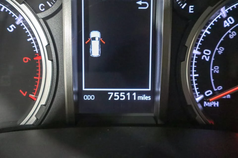 2022 Toyota 4Runner 5th Gen - Image 10 of 19