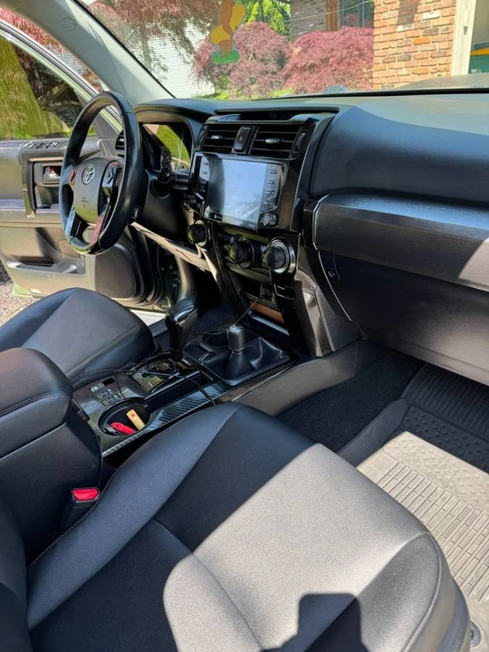 2022 Toyota 4Runner - Image 18 of 20