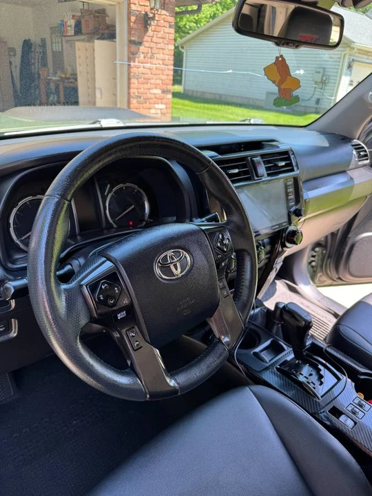 2022 Toyota 4Runner - Image 15 of 20