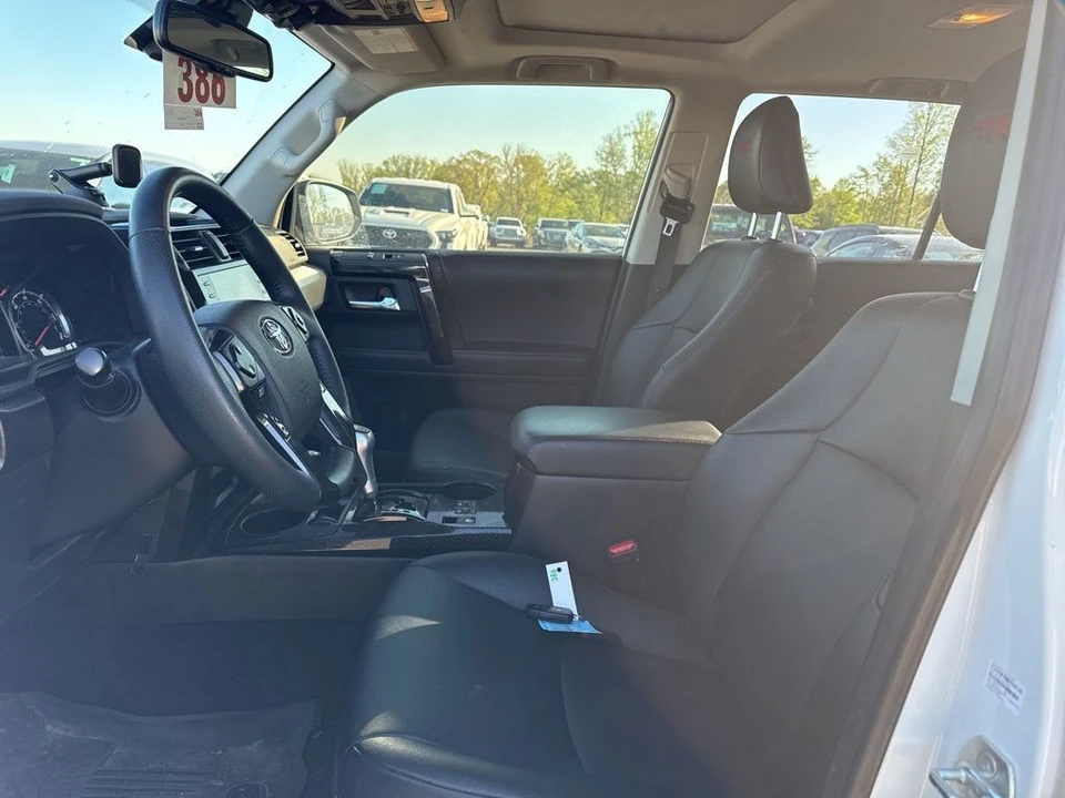 2022 Toyota 4Runner 5th Gen - Image 5 of 8