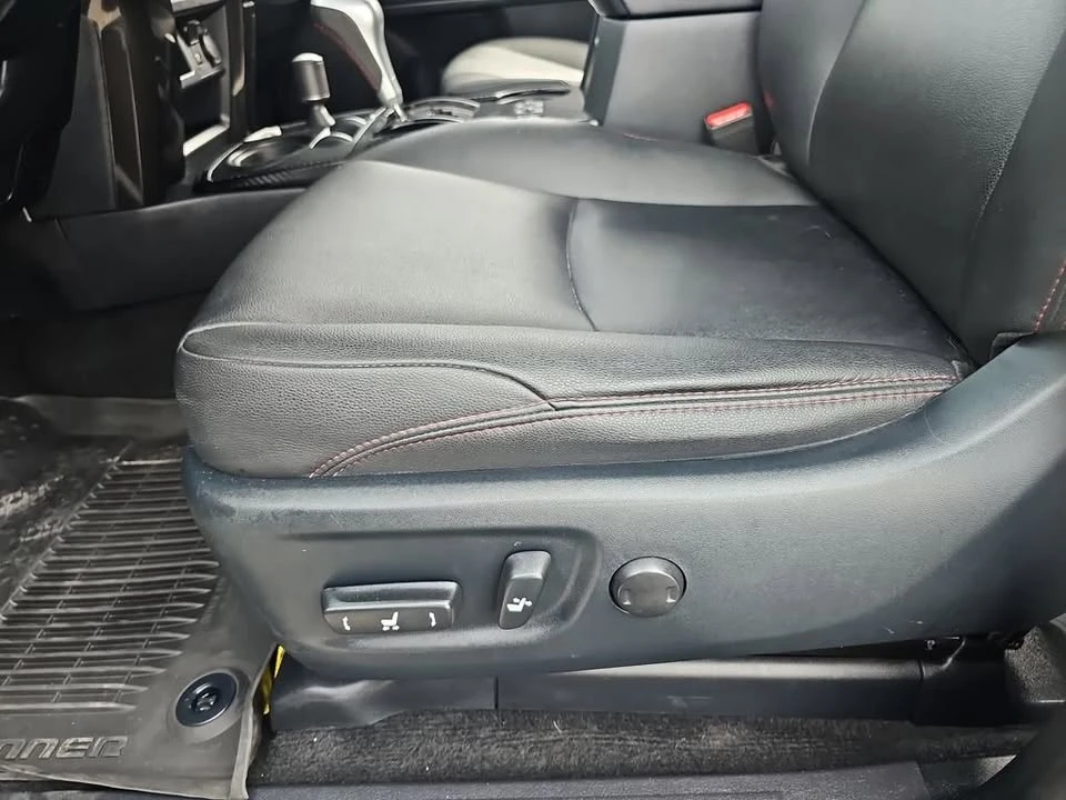 2022 Toyota 4Runner 5th Gen - Image 17 of 19