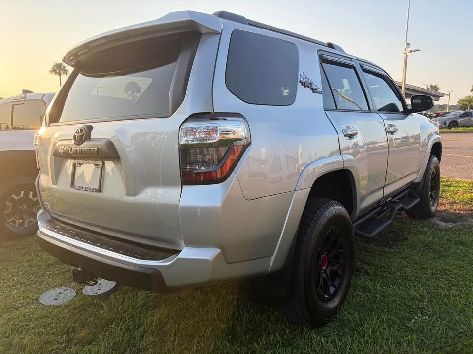 2022 Toyota 4Runner 5th Gen - Image 14 of 14