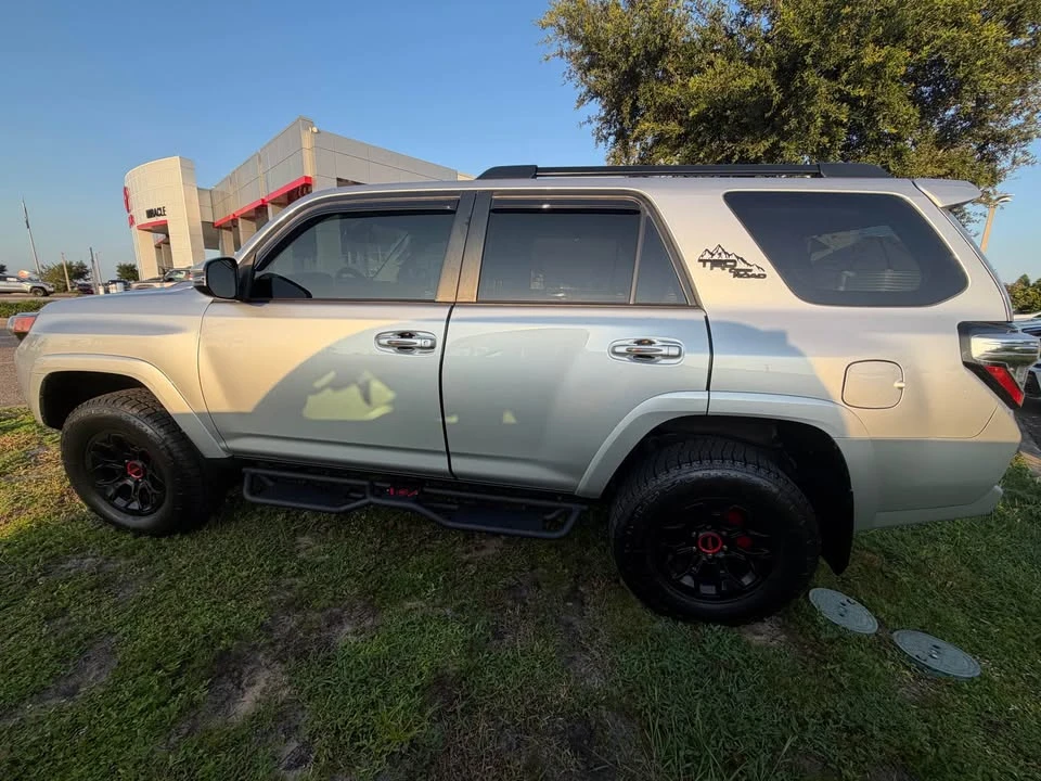 2022 Toyota 4Runner 5th Gen - Image 8 of 14