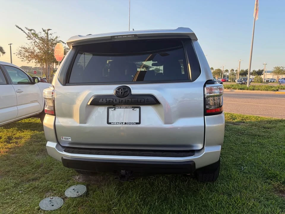 2022 Toyota 4Runner 5th Gen - Image 11 of 14
