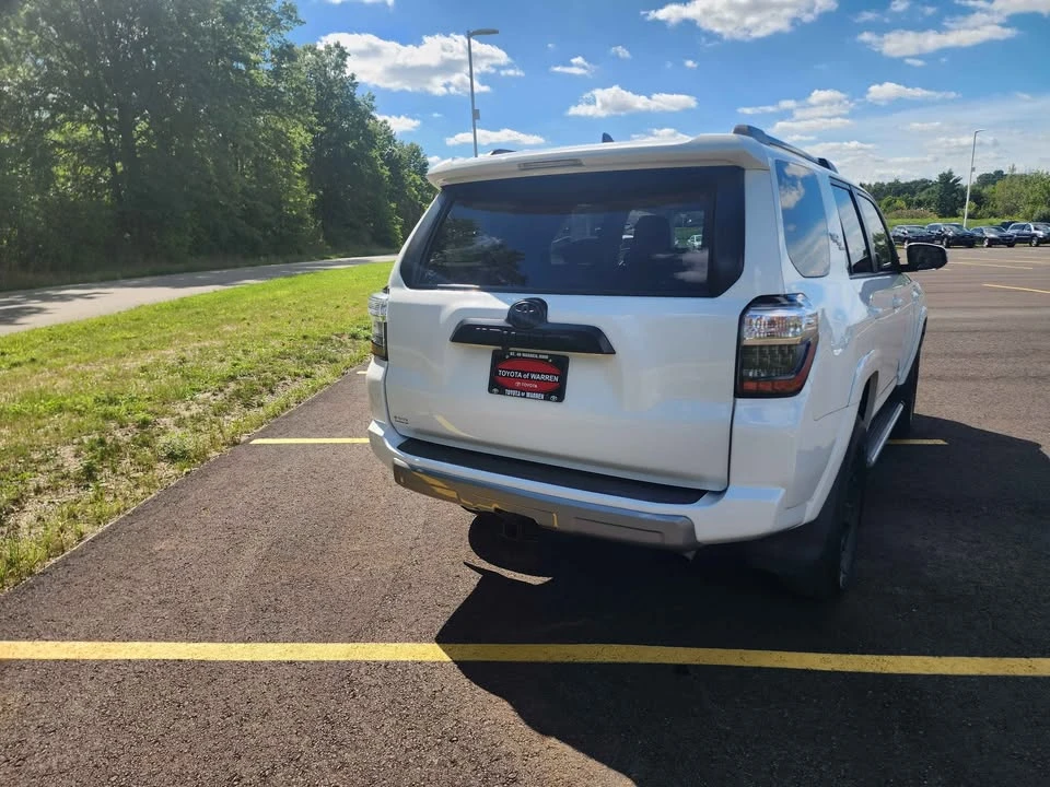 2022 Toyota 4Runner 5th Gen - Image 9 of 15