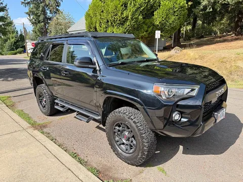 2022 Toyota 4Runner TRD Off-Road Premium