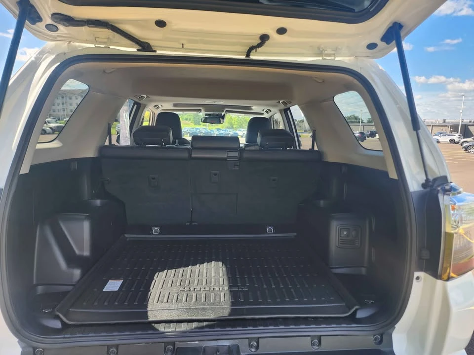 2022 Toyota 4Runner 5th Gen - Image 13 of 15