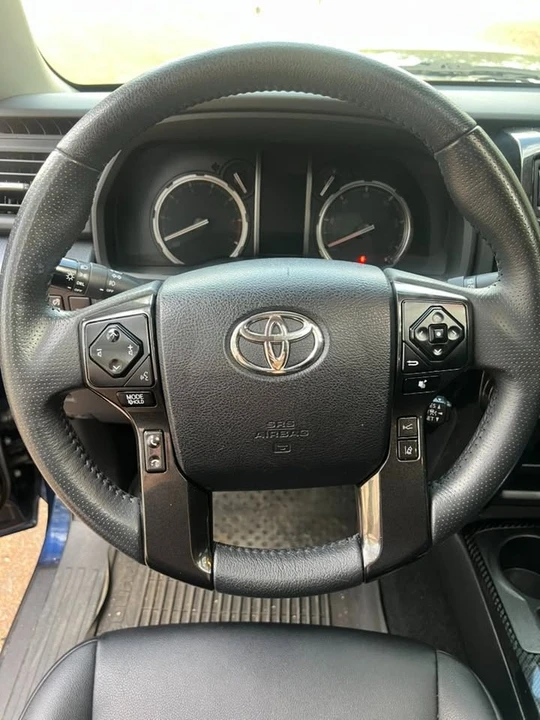 2022 Toyota 4Runner 5th Gen - Image 9 of 13
