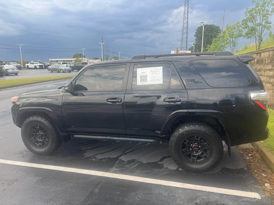 2022 Toyota 4Runner 5th Gen - Image 8 of 9