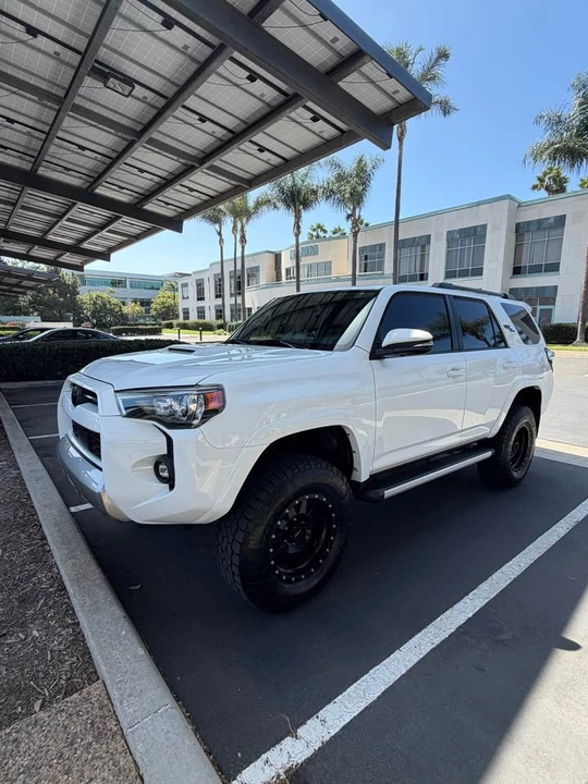 2022 Toyota 4Runner 5th Gen - Image 2 of 15