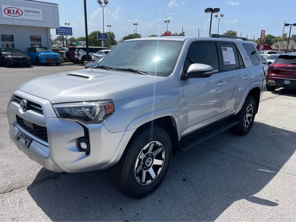 2022 Toyota 4Runner 5th Gen - Image 2 of 9