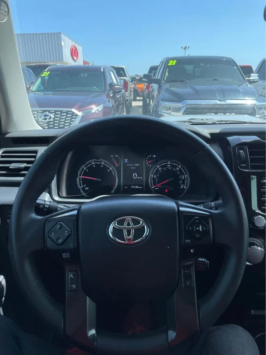 2022 Toyota 4Runner 5th Gen - Image 6 of 9