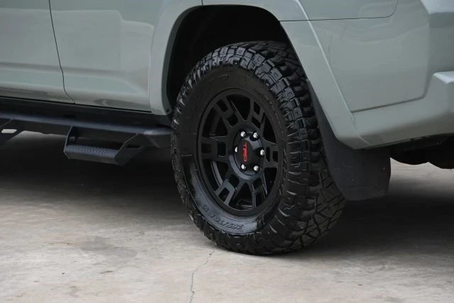 2022 Toyota 4Runner 5th Gen - Image 9 of 21