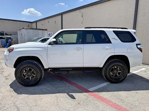2022 Toyota 4Runner TRD Off-Road Sport Utility 4D