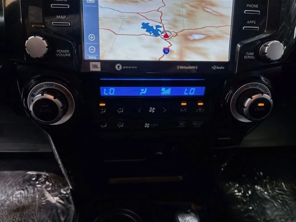 2022 Toyota 4Runner 5th Gen - Image 16 of 20