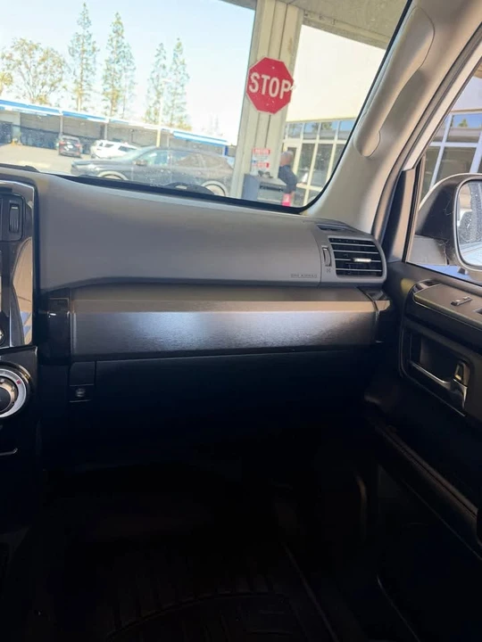 2022 Toyota 4Runner 5th Gen - Image 16 of 20