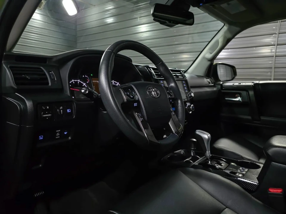 2022 Toyota 4Runner 5th Gen - Image 11 of 12