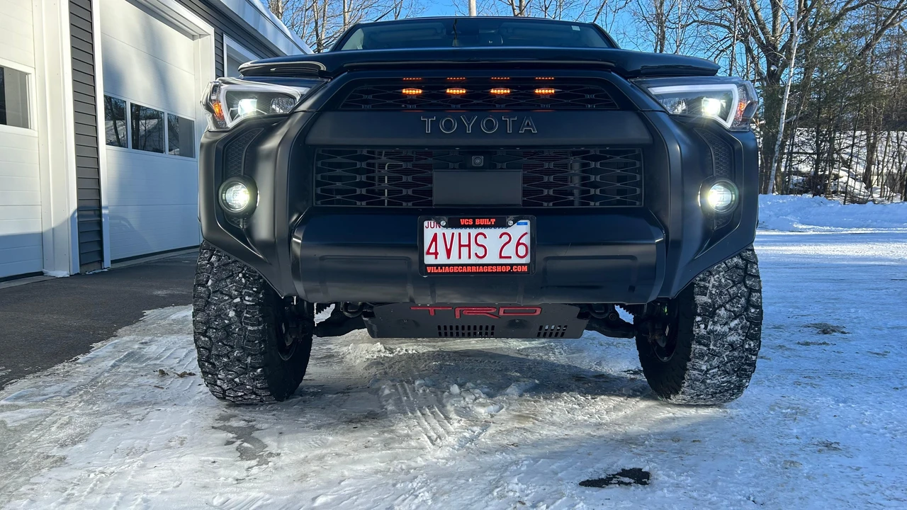 2022 Toyota 4Runner 5th Gen - Image 7 of 31