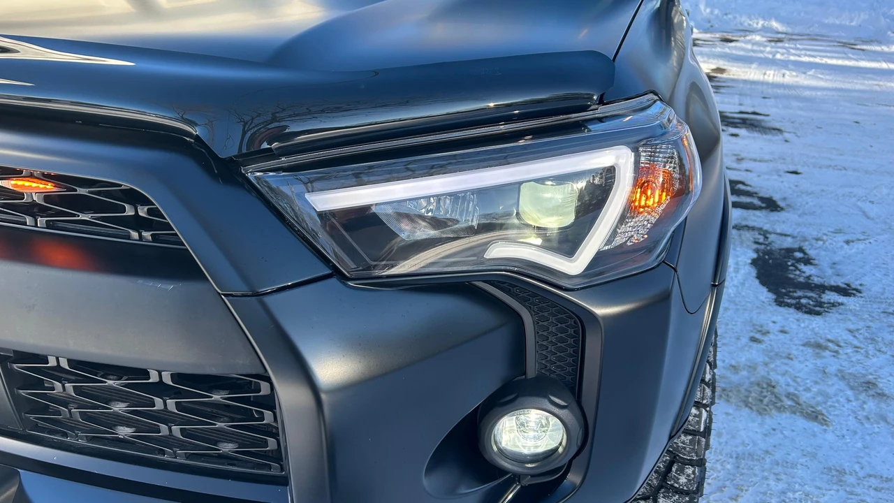 2022 Toyota 4Runner 5th Gen - Image 25 of 31