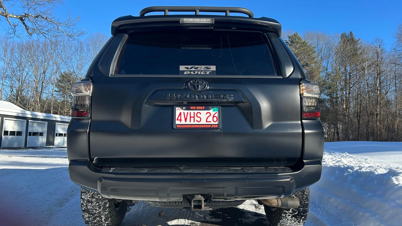 2022 Toyota 4Runner 5th Gen - Image 17 of 31