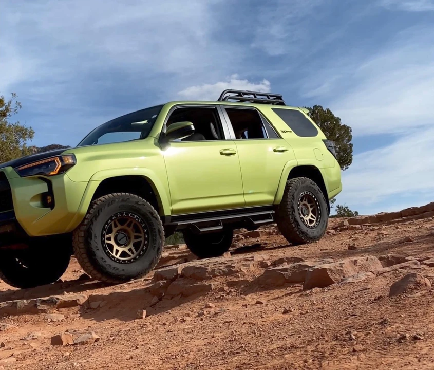 2022 Toyota 4Runner 5th Gen - Image 9 of 31