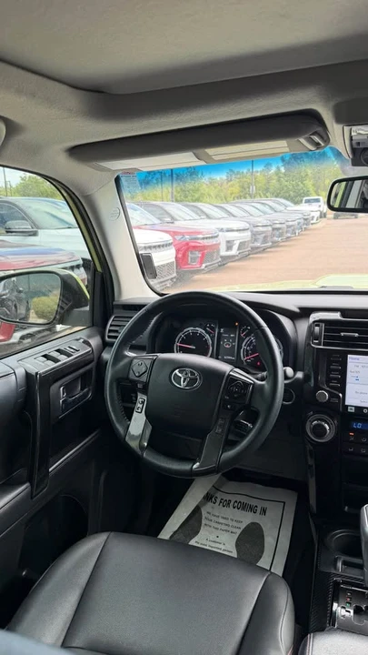 2022 Toyota 4Runner 5th Gen - Image 13 of 19