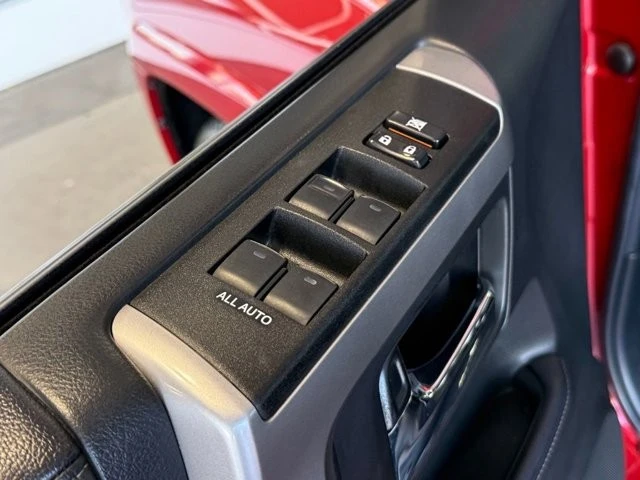 2022 Toyota 4Runner 5th Gen - Image 17 of 21