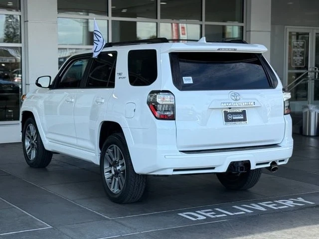 2022 Toyota 4Runner 5th Gen - Image 9 of 12