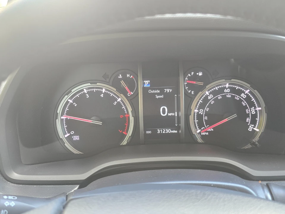 2022 Toyota 4Runner 5th Gen - Image 5 of 14