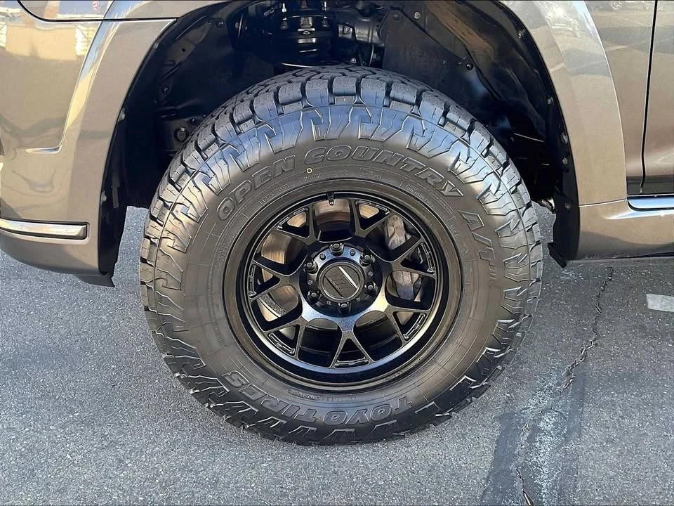 2022 Toyota 4Runner 5th Gen - Image 10 of 19