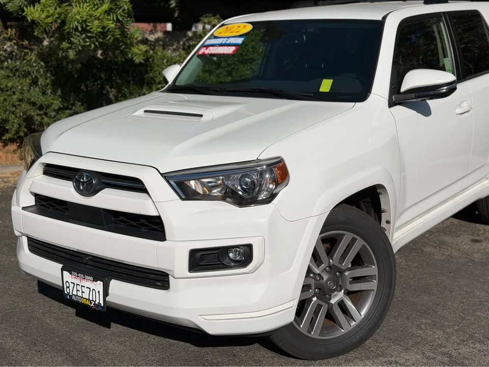 2022 Toyota 4Runner 5th Gen - Image 5 of 16
