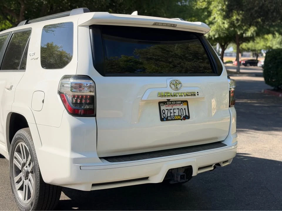 2022 Toyota 4Runner 5th Gen - Image 11 of 16