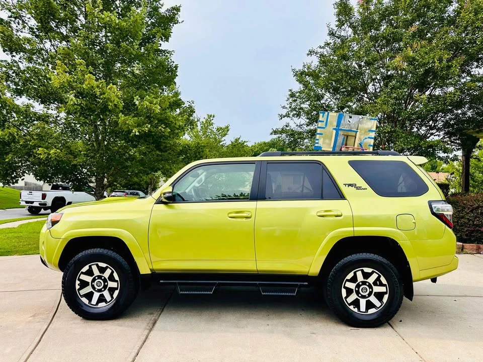 2022 Toyota 4Runner 5th Gen - Image 12 of 17
