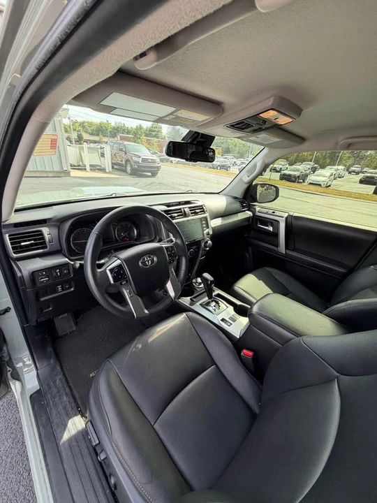 2022 Toyota 4Runner 5th Gen - Image 7 of 14