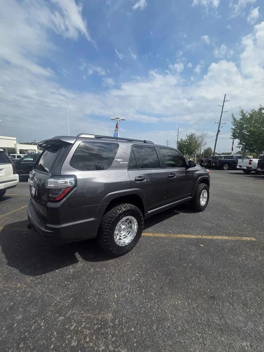 2022 Toyota 4Runner 5th Gen - Image 5 of 6